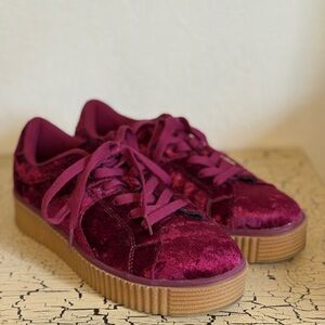 Cape Robbin Women's Velvet Sneakers in Burgundy